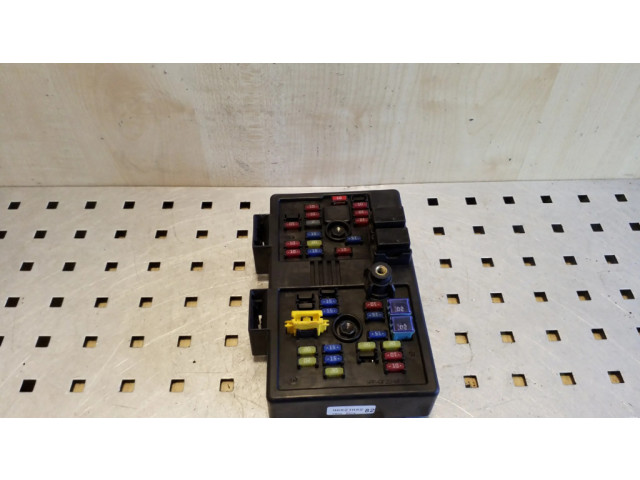 Pojistková skříňka 96821082 Chevrolet Captiva 2008