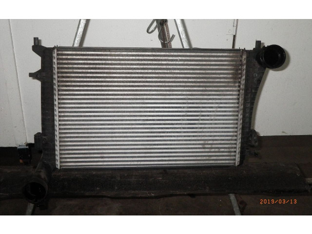 Интеркулер  3C0145803D   Volkswagen PASSAT B6 