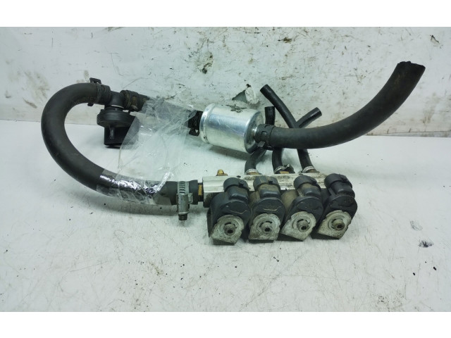 Топливная рампа 67R010973, 000044   Volkswagen Polo III 6N 6N2 6NF  