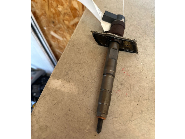 Vstřikovač 0445110158 Audi A8 S8 D3 4E