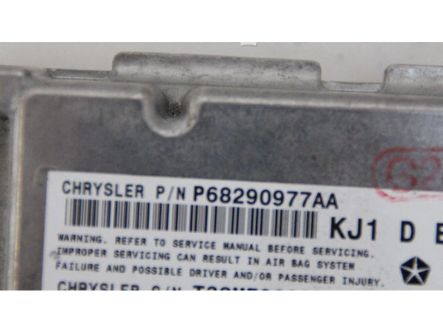 Блок подушек безопасности P68290977AA, P68290977AA   Jeep Cherokee III KJ
