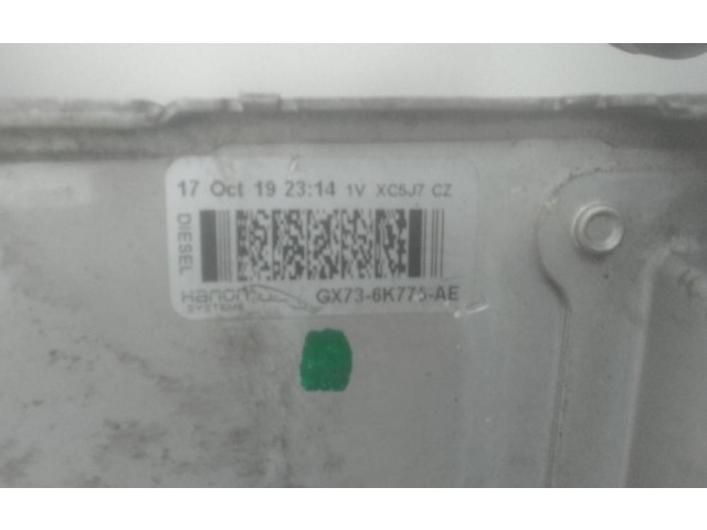 Интеркулер Gx736k775ae Jaguar XE