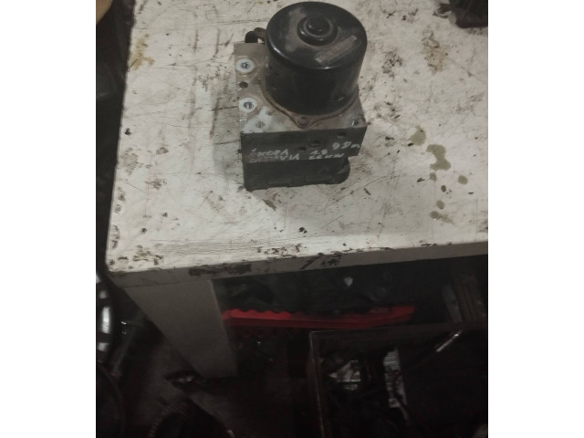 Блок АБС 680810514869 Skoda Octavia Mk1 (1U) 1996 - 2004 года