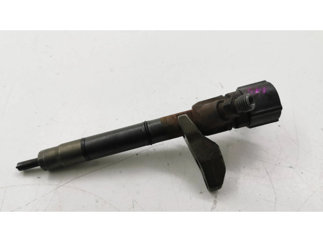 Vstřikovač 338002A800 Hyundai i40 pro naftový motor 1.7