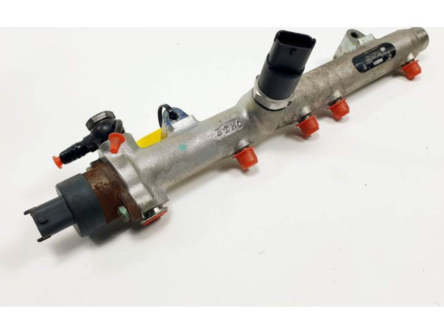 Топливная рампа 3140027501 Hyundai Getz для двигателя D3EA