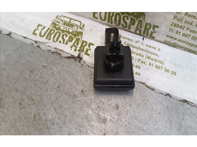 Блок предохранителей A0001539313, 63299013 Jeep Grand Cherokee