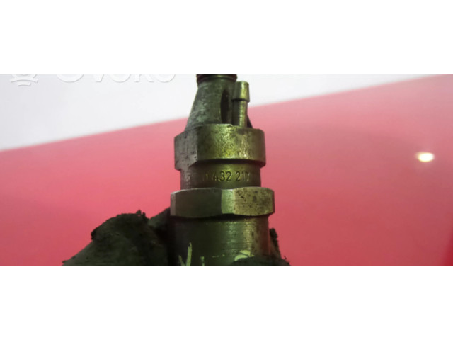 Vstřikovač Nissan Primera pro naftový motor 2.0