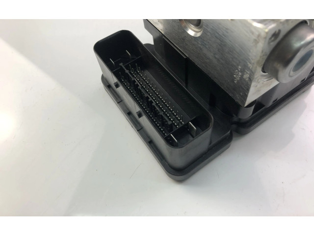 Блок АБС 30681619   Volvo  V70  2008 - 2013 года