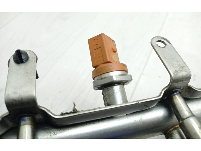 Комплект форсунок 06J133317M, 0261500076    Audi A5 8T 8F  CDN 