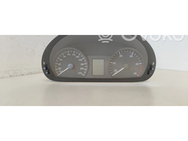 Přístrojová deska Mercedes-Benz Vito Viano W639 2011 A6399001100, 6399001100