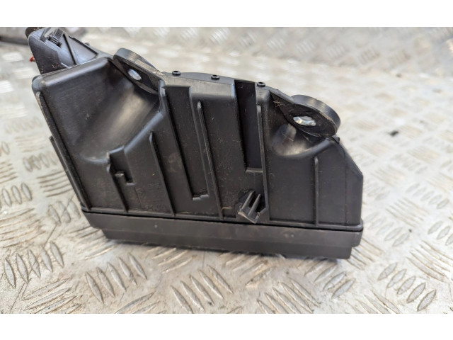 Блок предохранителей 5Q0907361D Skoda Superb B8 (3V)