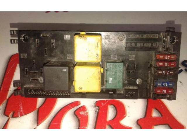 Pojistková skříňka 0025451901 Mercedes-Benz C W202