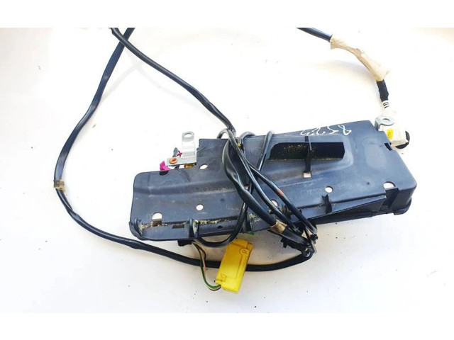 Подушка безопасности в сиденье 3b0880239k   Skoda Superb B5 (3U)