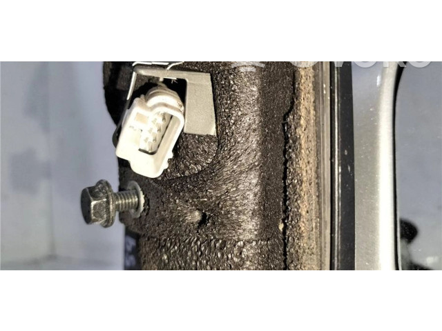 Зеркало (механическое)       Mitsubishi Space Star  1998 - 2005 года   