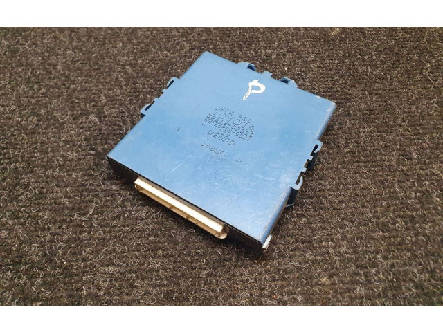 Блок управления 896180F020 Toyota Corolla Verso AR10