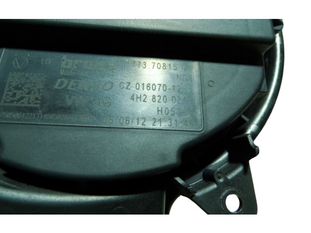 Вентилятор печки 4H2820021B Audi A7 S7 4G