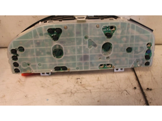 Přístrojová deska Mazda Premacy 2000 CB16C, CB16C