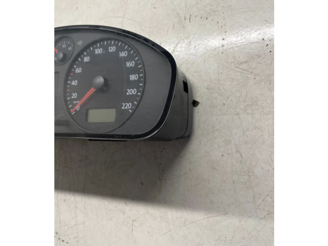 Přístrojová deska Volkswagen Transporter - Caravelle T5 2005 88311346