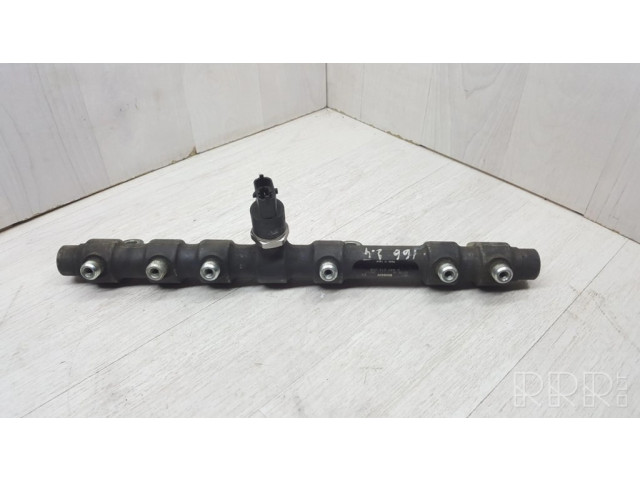 Топливная рампа 0445215008, 028100405   Alfa Romeo 166 2.4 