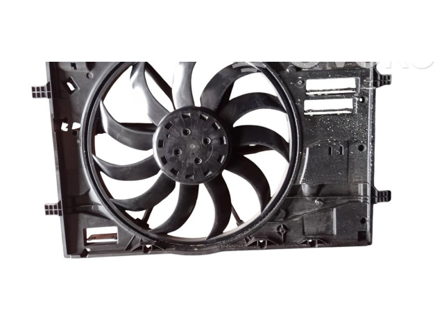 Электрический вентилятор радиаторов       Volkswagen Golf VIII  2019 -  года   
