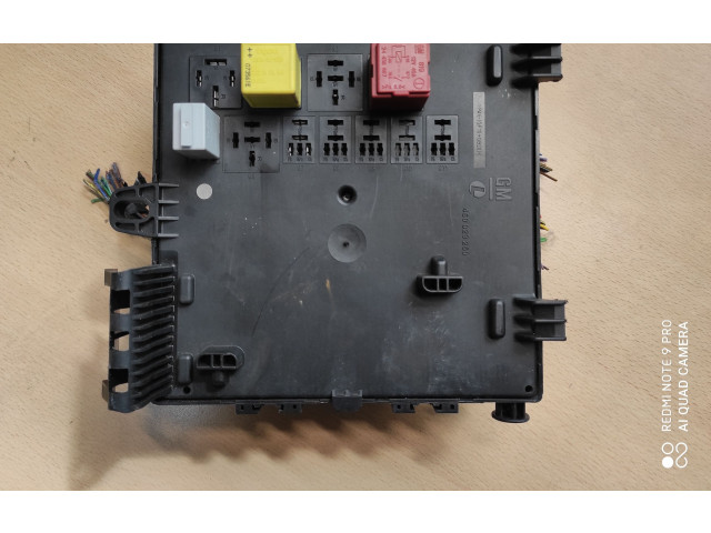 Блок предохранителей 12769679 Cadillac BLS