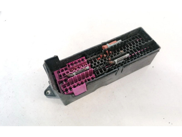 Блок предохранителей 1T1937615B, 18735 Volkswagen Golf Plus