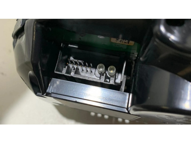 Přístrojová deska BMW 5 GT F07 2010 9232961, 0000242397