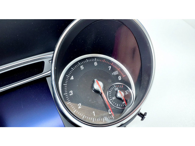 Přístrojová deska Mercedes-Benz GLA W156 2018 A1569004904, 0263698339