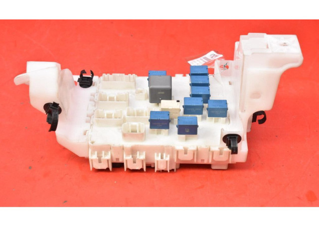 Pojistková skříňka P613-3608, P613-3608 Suzuki Swift II 2013