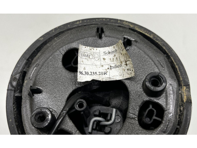 Зеркало электрическое        Dacia Duster  2010 - 2017 года   