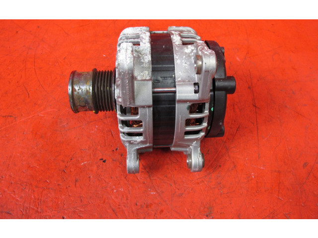 Генератор 04C903023T   Volkswagen Beetle A5      