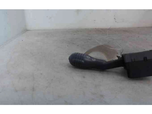 Ручка стеклоочистителей 7700832722, 7700832722 Renault Twingo I