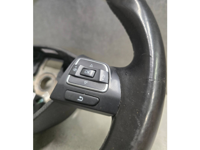 Руль Volkswagen Touran II 2010 - 2016 года 61978150G