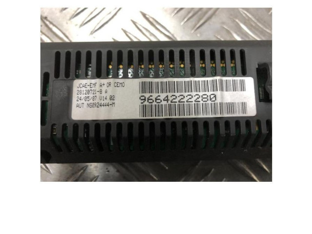 Поршень с шатуном DV6UTED4(9HU) 9822637880, 9822637880 Peugeot Expert