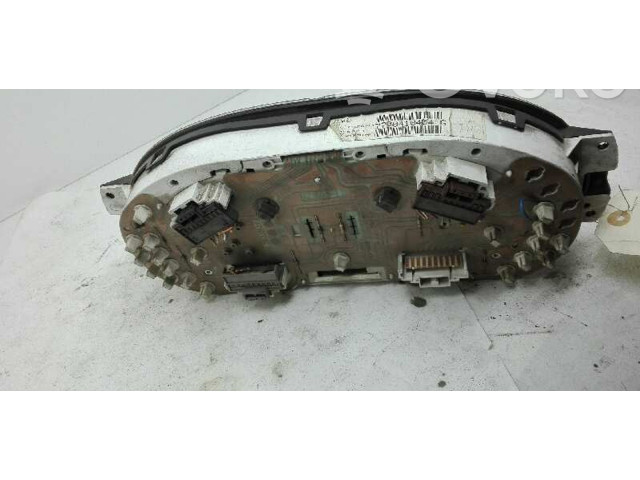 Панель приборов 7700410434 Renault Clio II