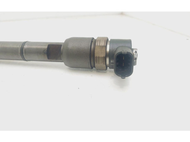 Форсунка 338002A400    KIA Rio   