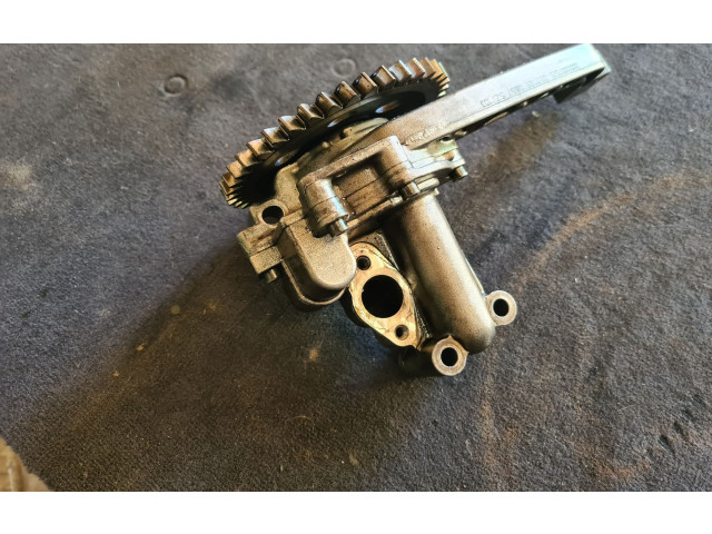 Čerpadlo oleje 070115153 Volkswagen Transporter - Caravelle T5 2.5