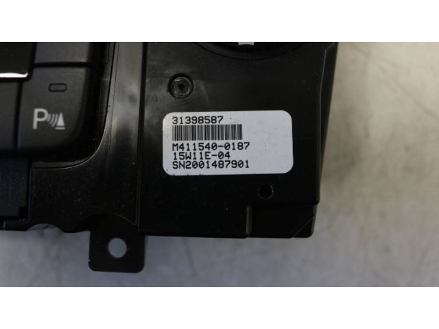 Блок управления климат-контролем    Volvo V60