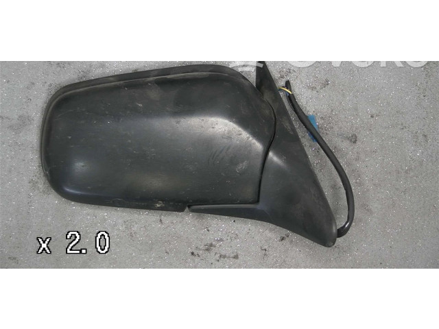 Zpětné zrcátko Nissan Maxima 1990