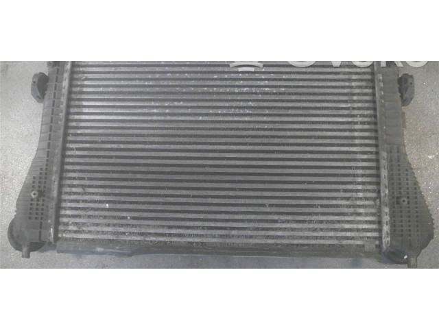 Интеркулер 1K0145803A Volkswagen Touran I