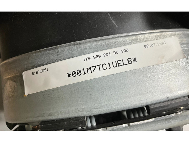 Надувная подушка для руля 1K0880201DC, 61815051 Volkswagen Jetta V 2005 - 2010 года