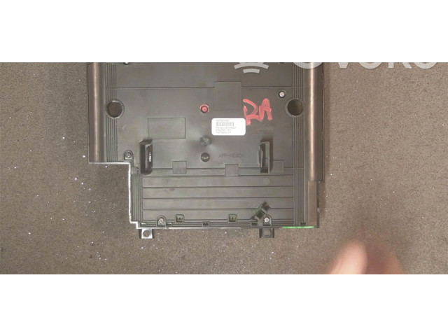 Блок управления климат-контролем 30782905MEDTELEFON   Volvo V70