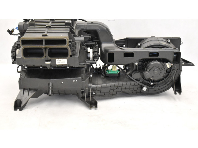 Вентилятор печки Tesla Model S