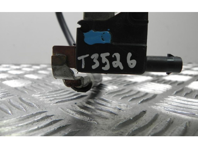 Блок предохранителей 8K0915181E, T3526   Audi A5 8T 8F    