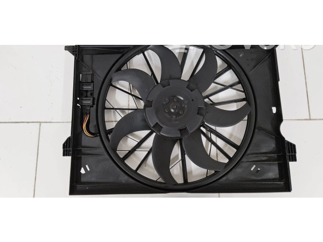 Вентилятор радиатора     0130706801    Mercedes-Benz E W211 