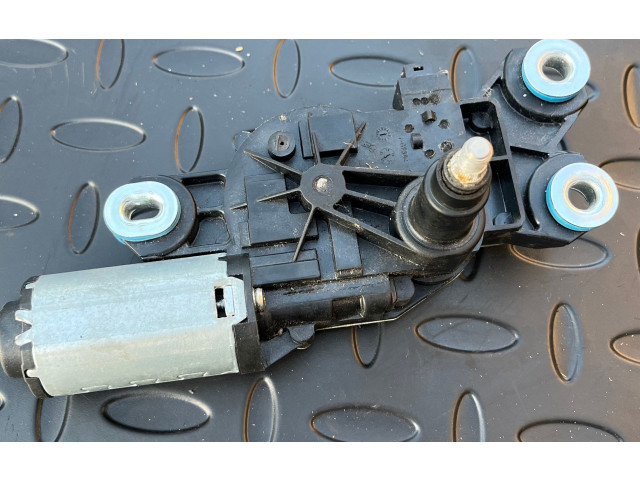 Моторчик заднего дворника 31290787, 31290787    Volvo V70