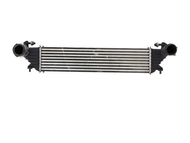 Интеркулер 51887954 Fiat 500L