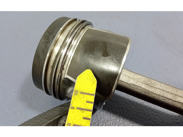 Поршень DFCA 81L155, 81L155 Skoda Superb B6 (3T)