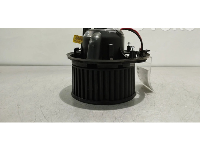 Вентилятор печки    1K1820015L, F998922Q   Volkswagen Caddy