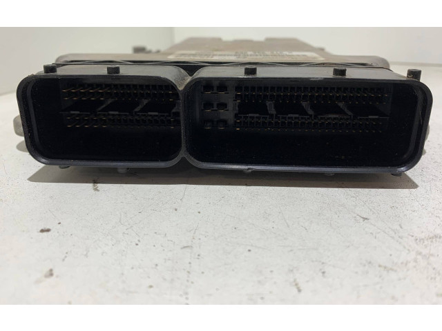 Řídící jednotka 03G906016N, 0281011541   Volkswagen Caddy 2004